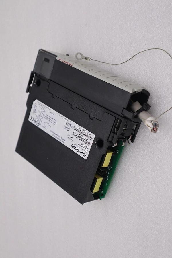 Used Allen Bradley 1756-IT6I2 Ser A ControlLogix 6-Channel Analog Input Module #H108A