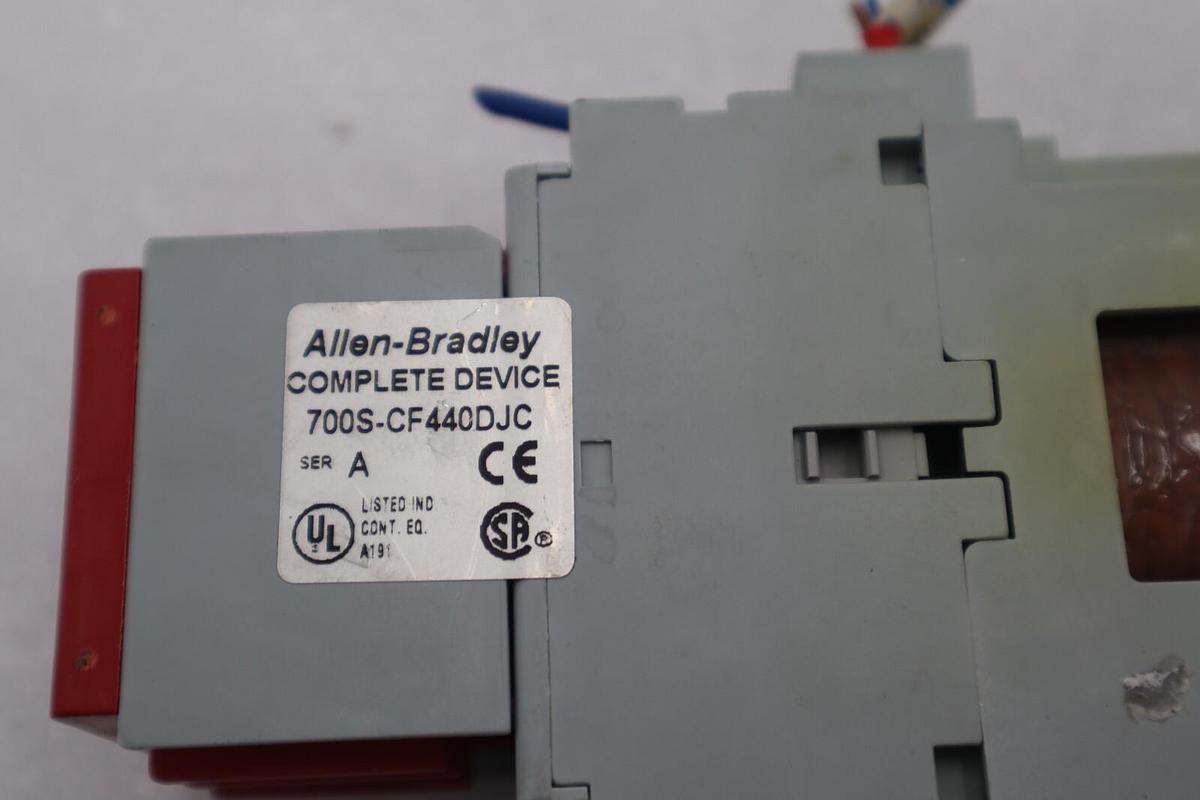 Used ALLEN BRADLEY 700S-CF440DJC SAFETY CONTROL RELAY 8 POLE 24VDC STOCK 5089