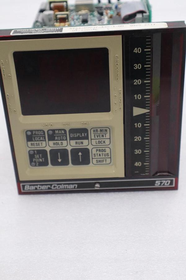 Used Barber-Coleman 570 DIGITAL TEMPERATURE CONTROLLER. 5753-09037-430-1-00 STK 5466