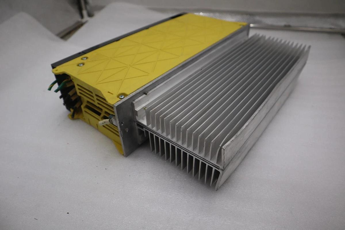 Used FANUC A06B-6079-H201 SERVO AMPLIFIER STOCK 112B