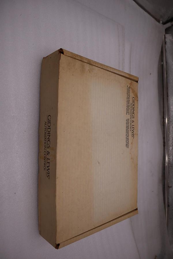 NEW Giddings & Lewis 502-03677-22R3 PiC900 Stepper Module STOCK 3799A
