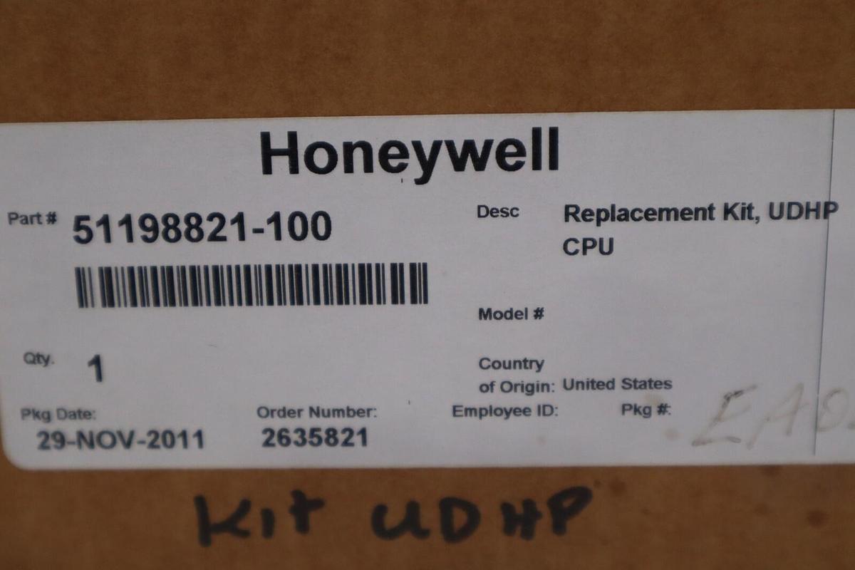 NEW IN BOX HONEYWELL 51305734-100 / 51305734100 STOCK G317