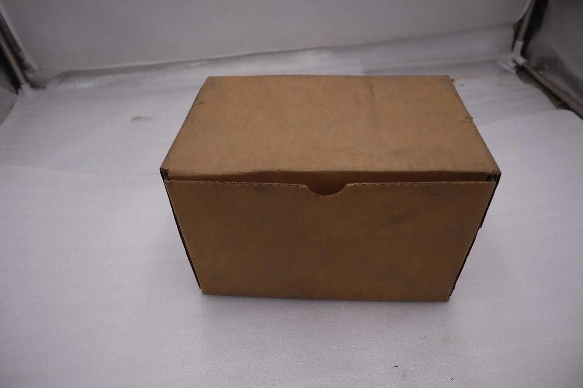 Used NEW DAYTON 1DYN5A Electric Motor Vibrator 115 VAC 3600 RPM Single Phase  #H190