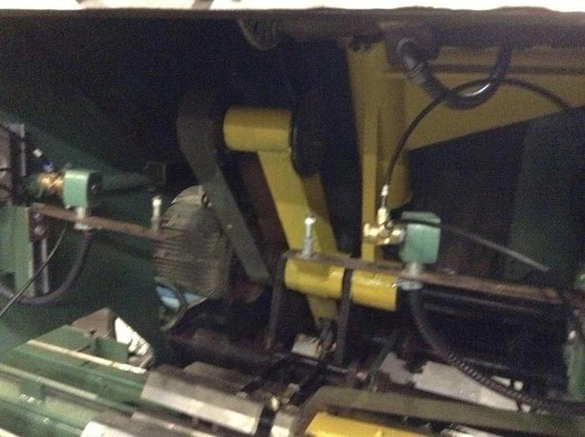 Used PERINI 606 SERIES 110 ROLL SAW FOR TISSSUE TOILET KITCHEN