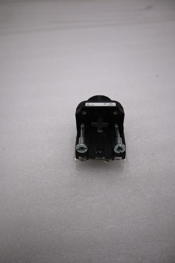 Used AB Allen Bradley Black Push Button 800H-AR2A Ser. F NEW OPEN BOX STK H1249A