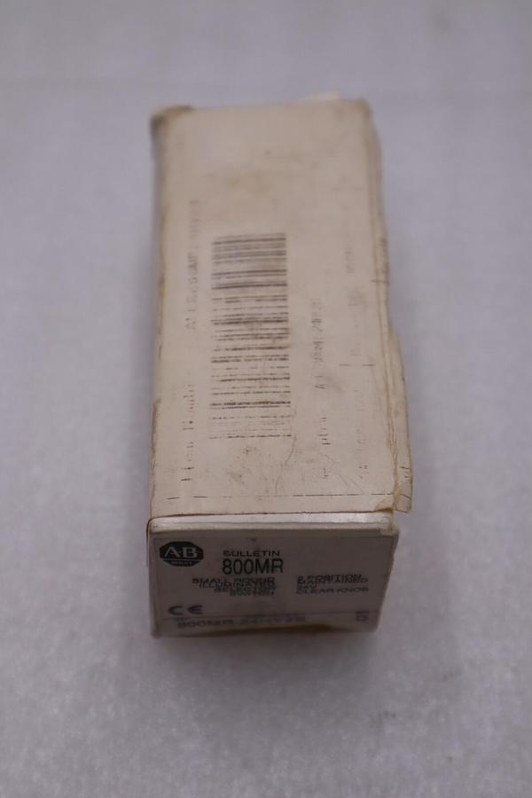 NEW ALLEN-BRADLEY 800MR-24HX2B SER D SELECTOR SWITCH 24V AC/DC #H327A