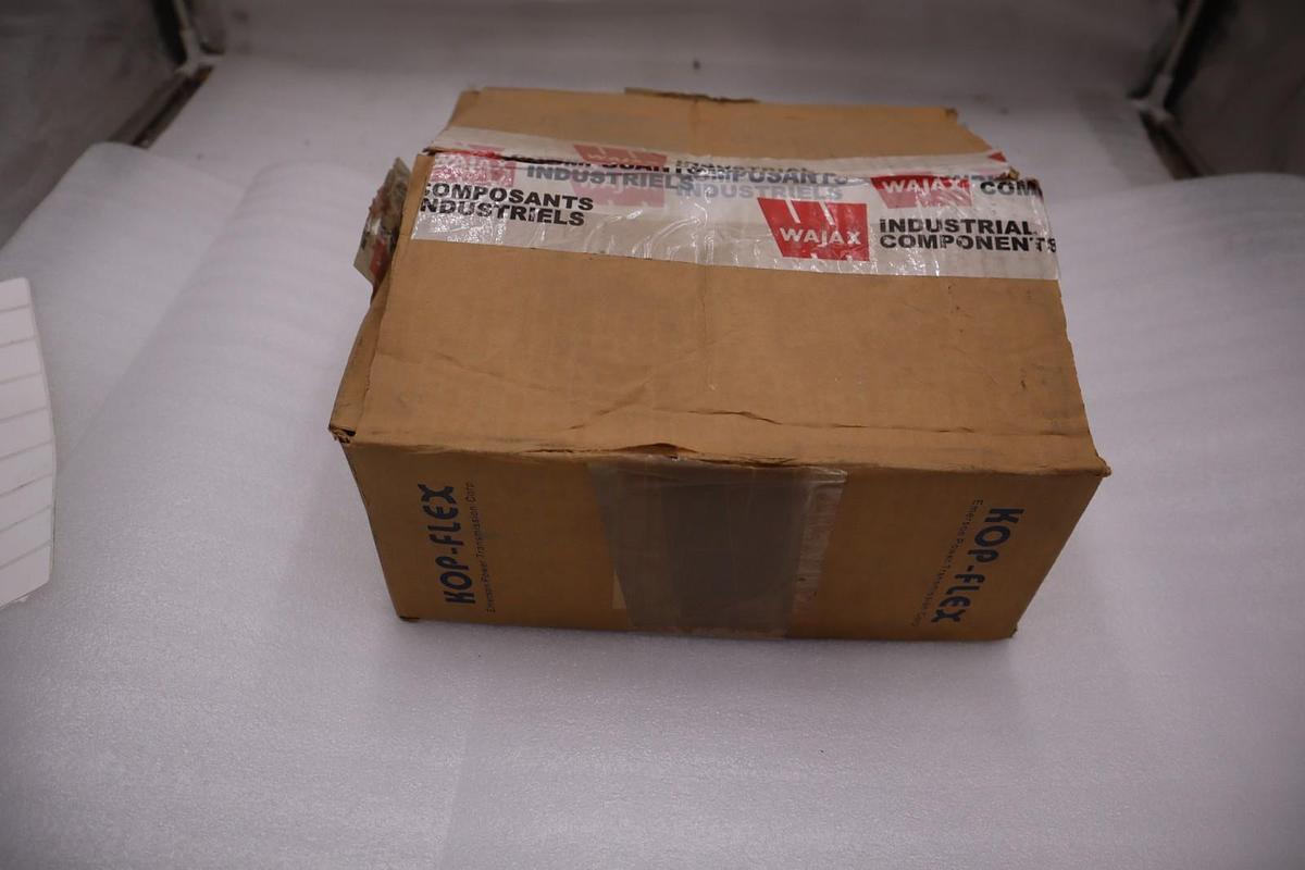 KOP-FLEX 1959212 3 1/2H SB SLEEVE - NEW IN BOX - STOCK GF416A