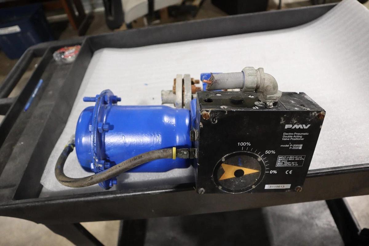 Used 1" Jamesbury Stainless Ball Valve QUADRA-POWR II STOCK S-625