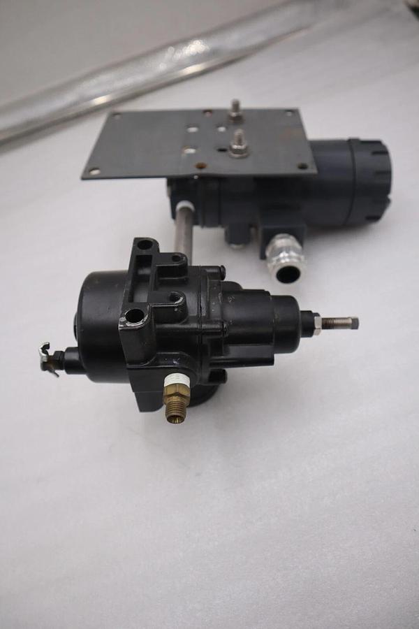 Used Fisher Type 646/ F001447257 20 mADC 30 VDC Transducer UNIT STOCK 3779A