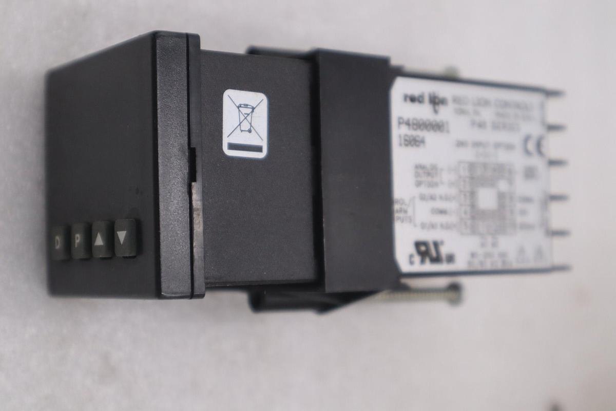 RED LION CONTROLS P4800001 / P4800001 (NEW IN BOX) STOCK K-1687A
