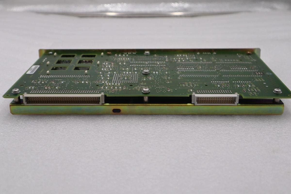 Used ALLEN BRADLEY 8520-RIOM 156754 REV 01 900401-02 CIRCUIT BOARD STOCK #2847