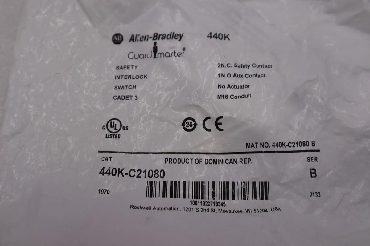 NEW ALLEN BRADLEY 440K-C21080 SERIES B SWITCH STOCK H1215A