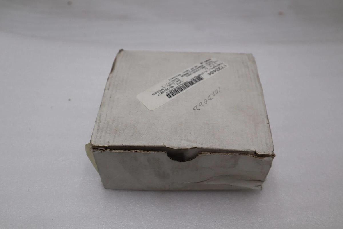 Used NEW Allen Bradley 140U-D6D3-C10 Molded Case Circuit Breaker STOCK H521A