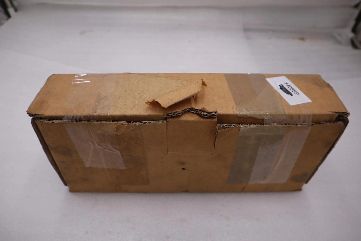 Used NEW IN BOX JETTER SERVO MOTOR D-71642 TYP JH2-0074-06-4RVS4-1.0 STOCK H181