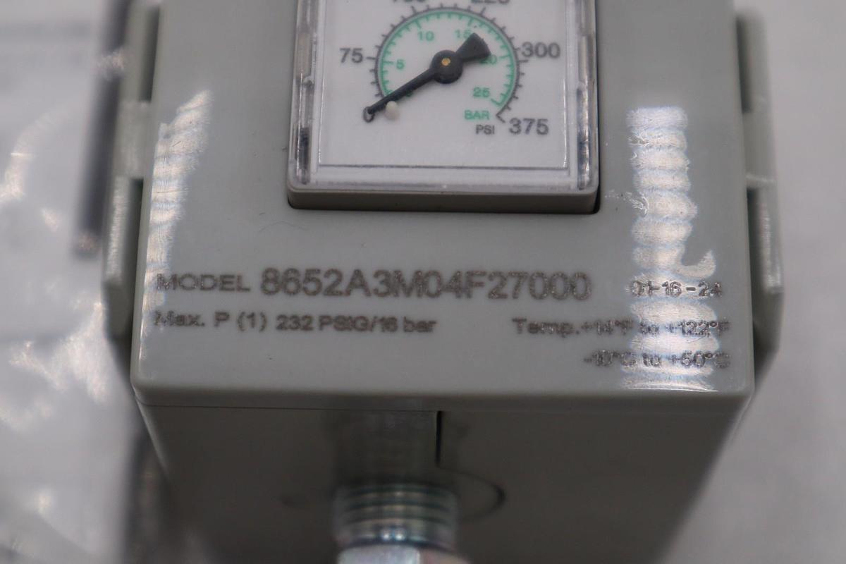 Used ASCO 8652A3M04F27000 / 8652A3M04F27000 NEW UNIT NO BOX STOCK H271A