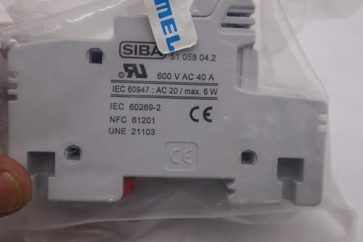Used LOT OF 2 NEW OPEN BOX 51 058 04.2 SIBA FUSE HOLDER 40 AMPS 600 VOLTS STK G632A