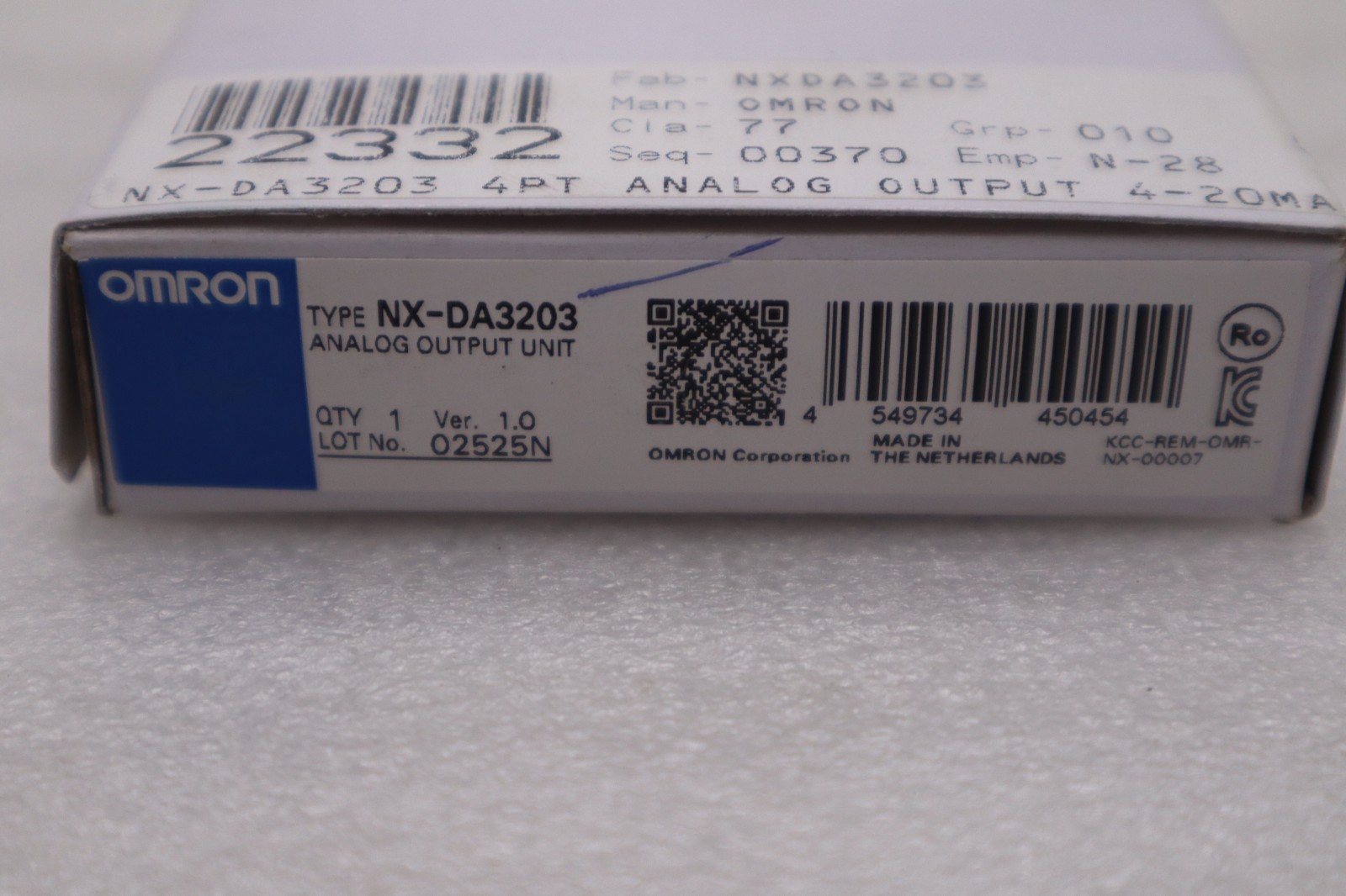OMRON NX-DA3203 ANALOG OUTPUT UNIT - NEW SEALED - STOCK GF572A