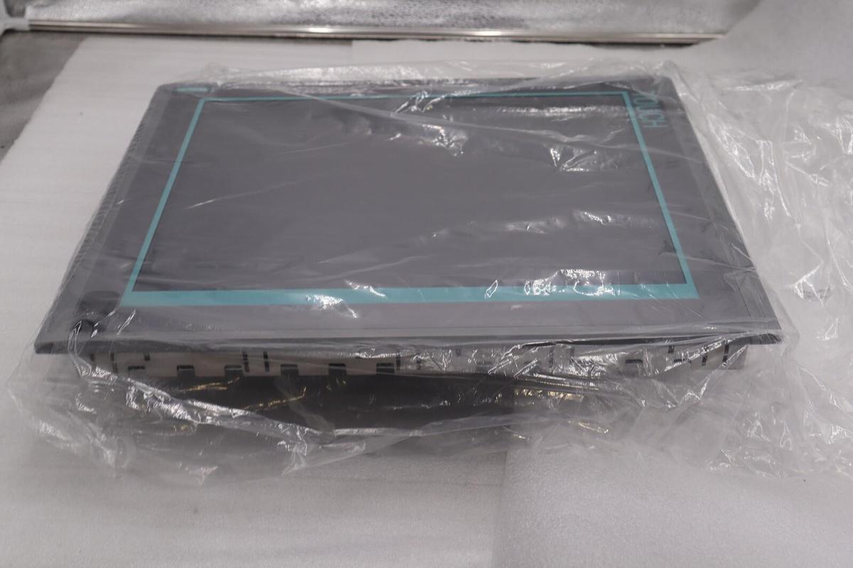Siemens 6AV7884-5AG24-3BA0 COMPUTER HMI IPC NEW 2015 STOCK 2183