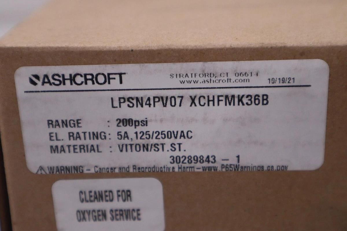 Used NEW ASHCROFT LPSN4PV07 XCHFMK36B Pressure Switch 200psi 5A 125/250VAC STOCK H172