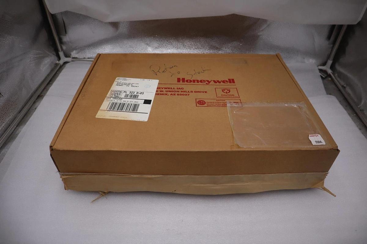 Used NEW Honeywell 51305390-400 Upgrade Kit Boards 51305432-300/51305432-200 STK G583