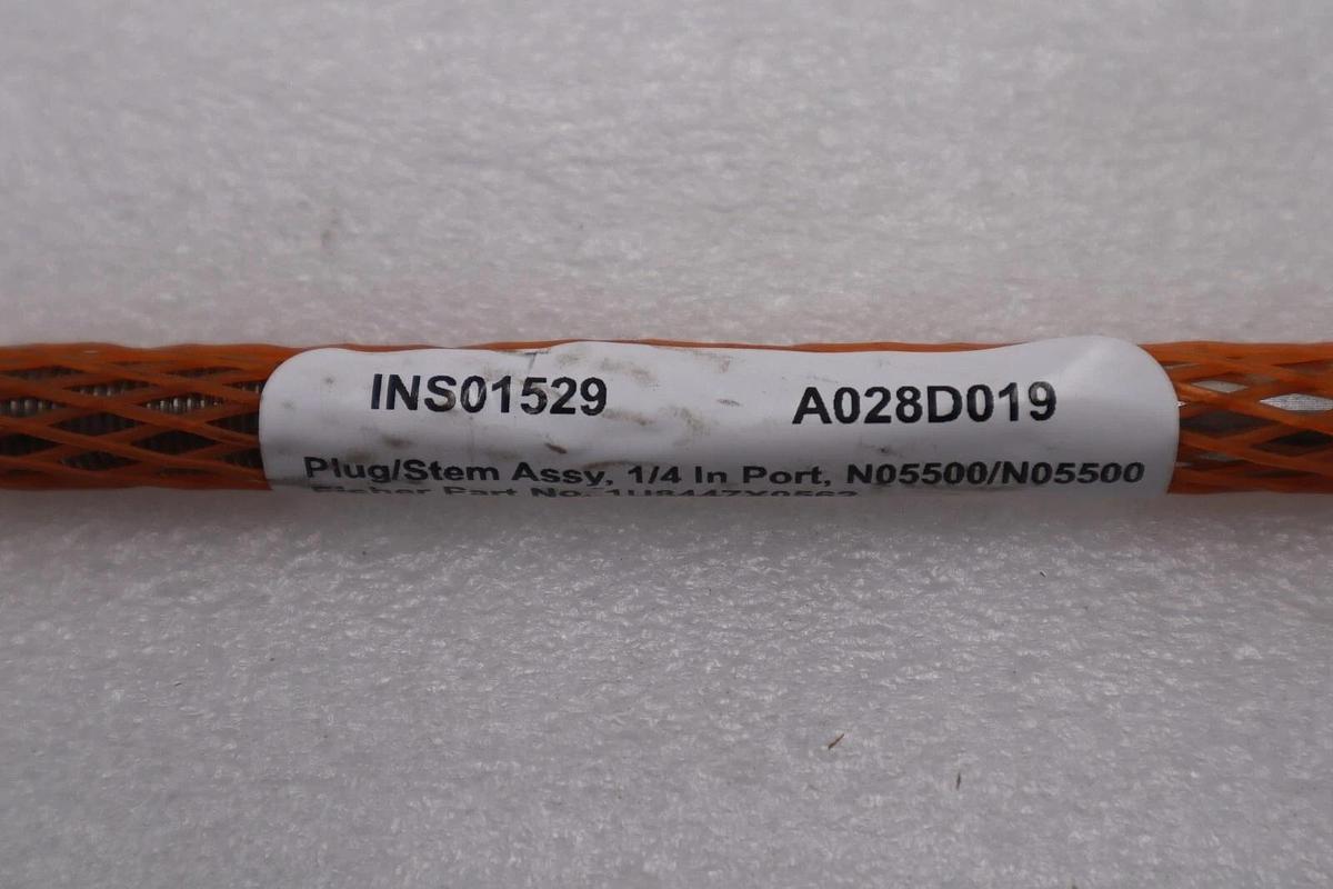 Fisher 1U8447X0562 PLUG STEM ASSEMBLY NEW STOCK K-3601