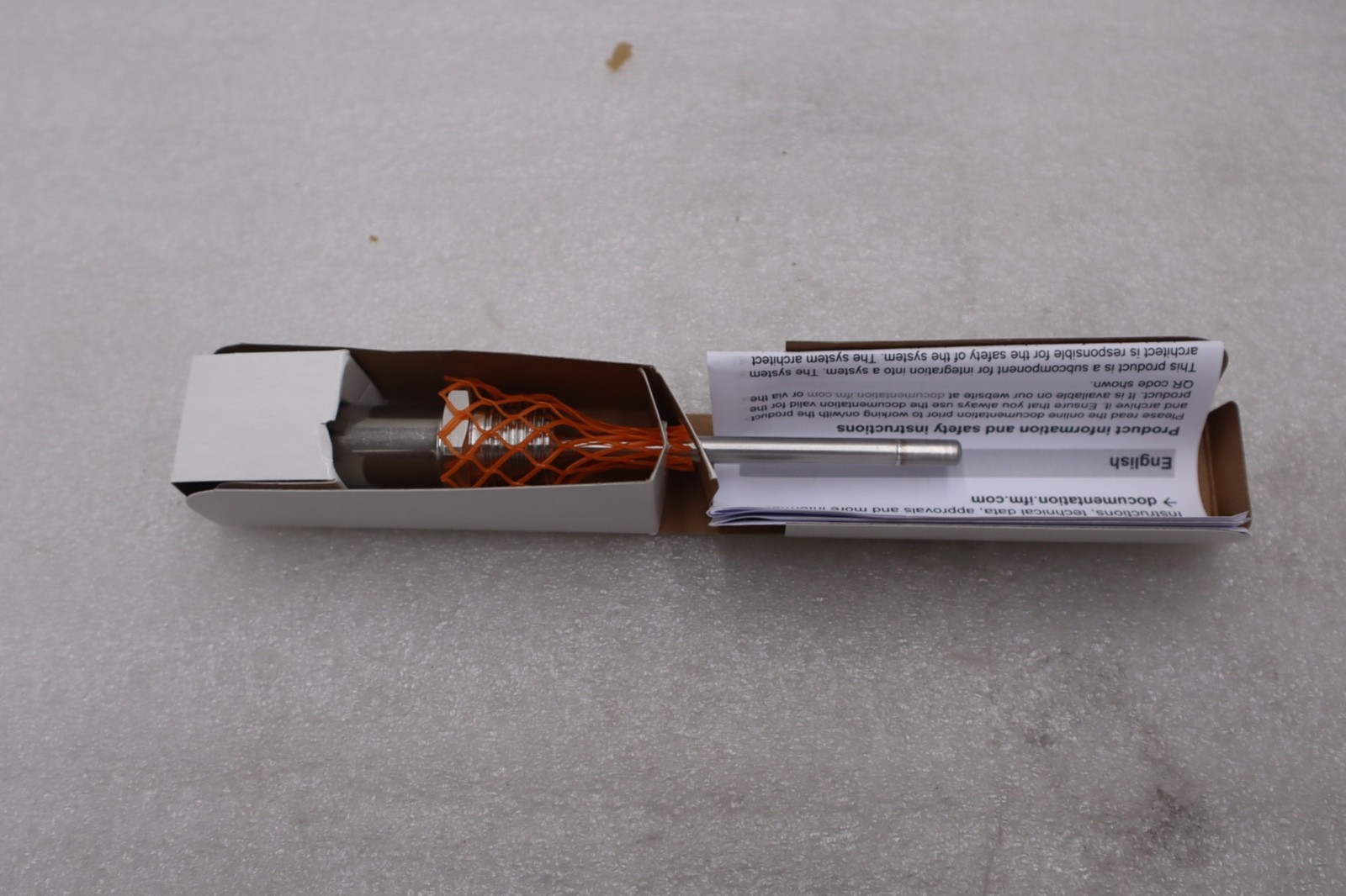 Used IFM TA2333 TEMPTRANSDUCTOR STOCK #K-1952A