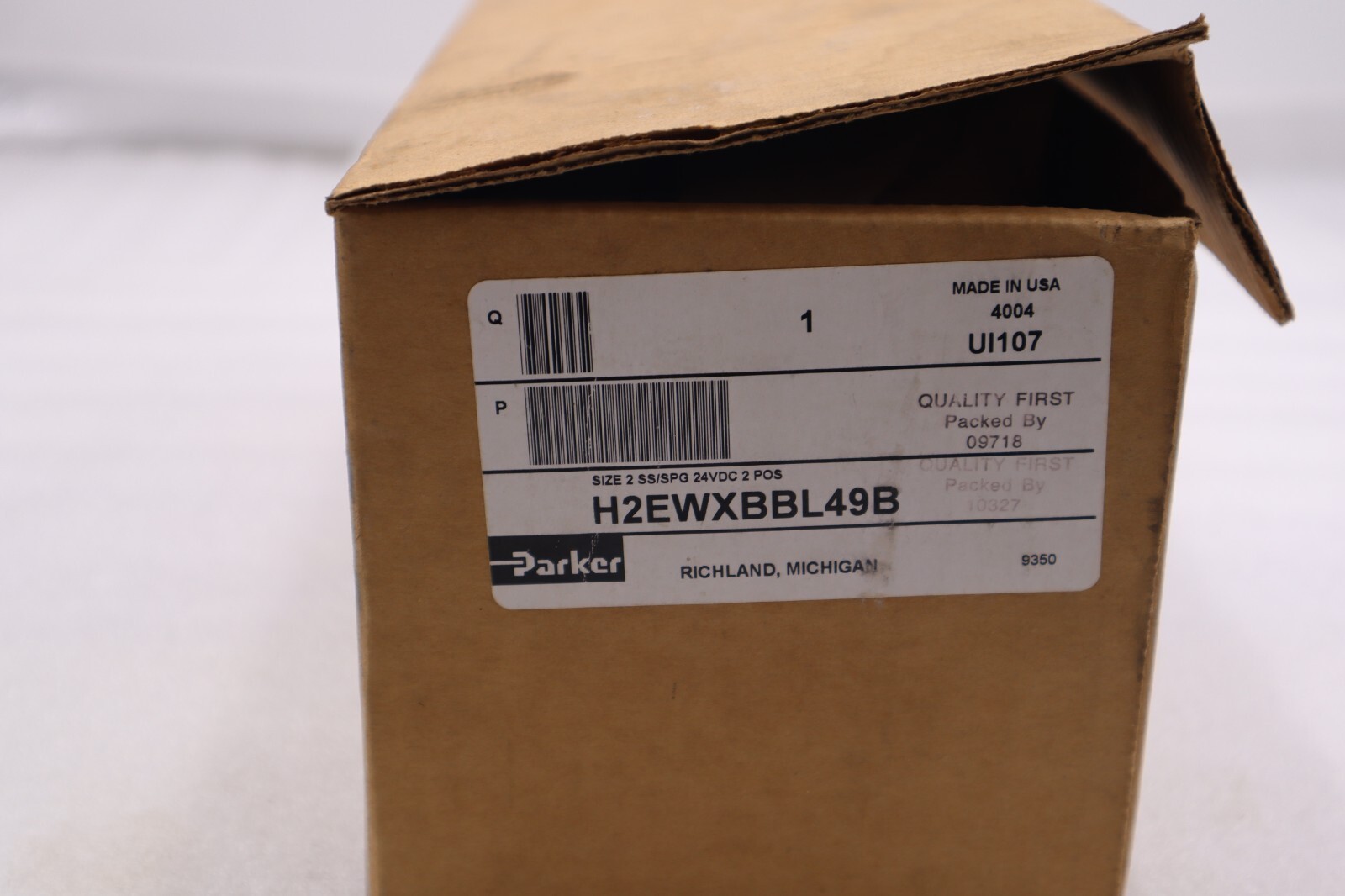 NEW Parker h2ewxbbl49b Solenoid Valve STOCK L-541