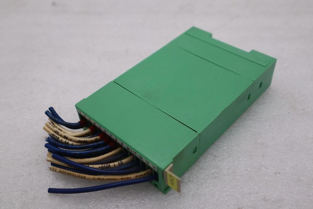 Used LOT OF 3 - Phoenix Contact 35.75 25 Terminal Block STOCK L-271-C