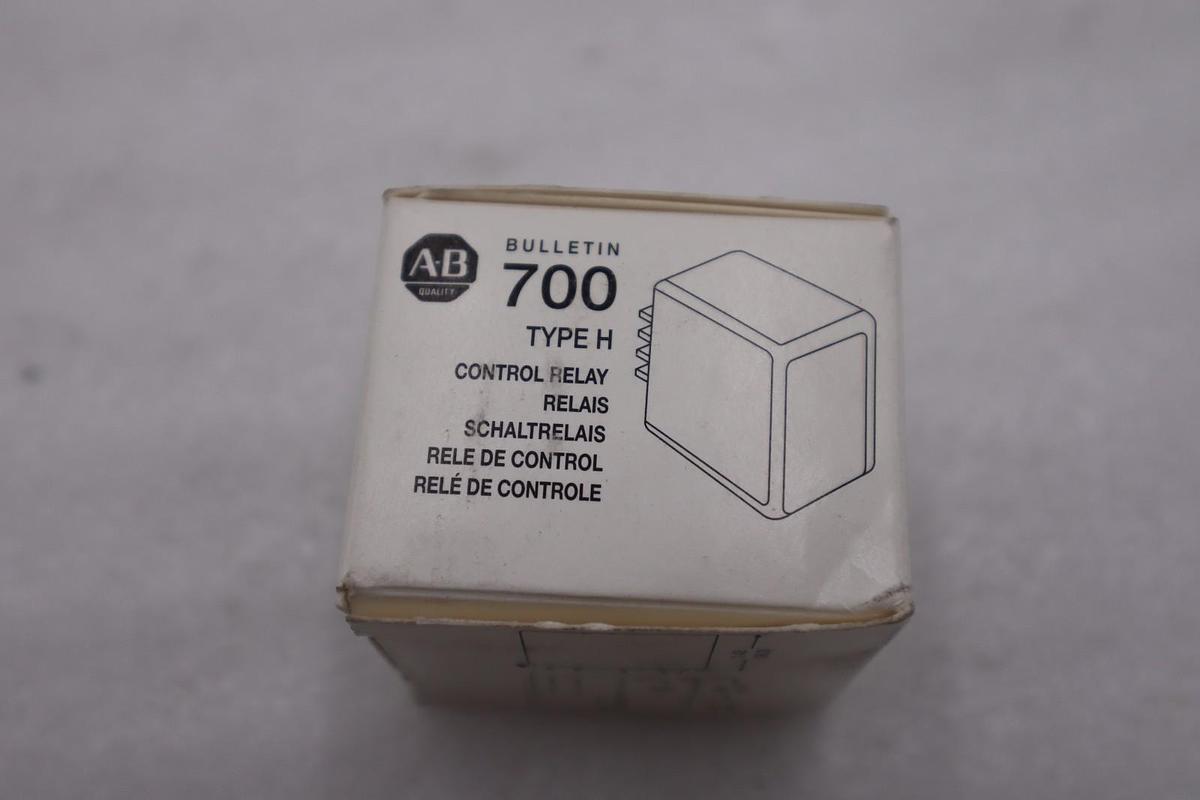 Used LOT OF 4 NEW OPEN BOX AB Allen Bradley 700 Type H Control Relay STK H743A