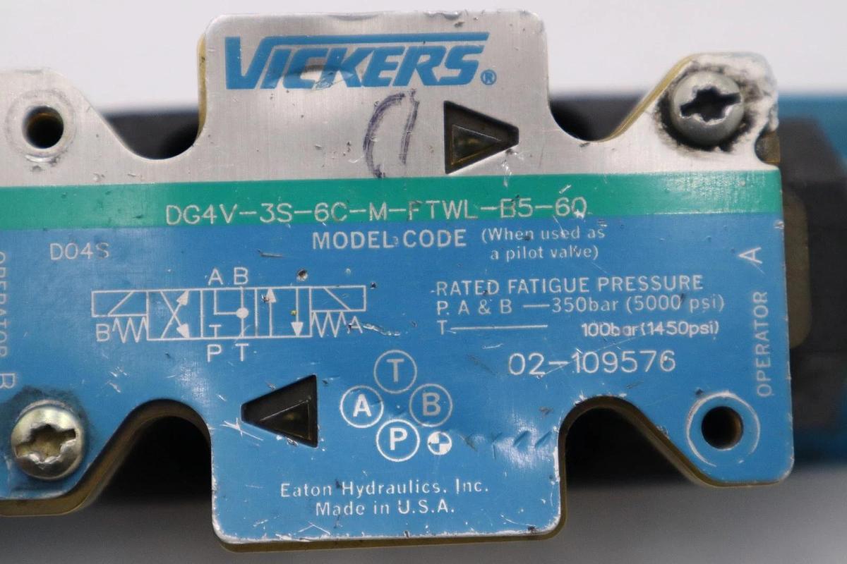 Used Vickers DG4V-3S-6C-M-FTWL-B5-60 VALVE STOCK H1283A