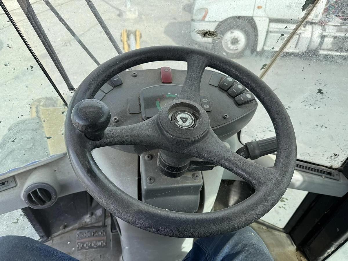 Used CATERPILLAR 914K COMPACT WHEEL LOADER (JUST SERVICED BY OEM)