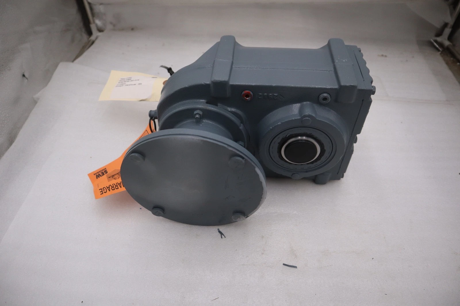 Used NEW SEW EURODRIVE FA47/G AM56 GEAR REDUCER 150.06:1 - STOCK SGF113