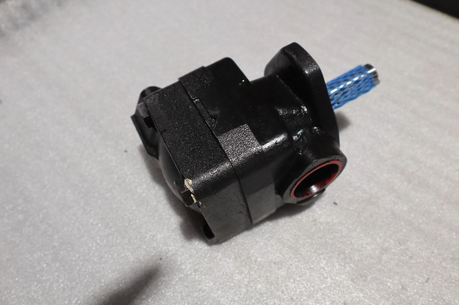 Used Vickers F3V201S7S1A11L - Hydraulic Pump - STOCK SGF73