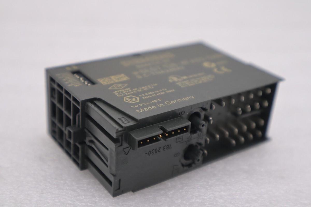 Used Siemens 6ES7-138-4FA02-0AB0 6ES71384FA020AB0 PROFIsafe Simatic S7 STOCK K-3936