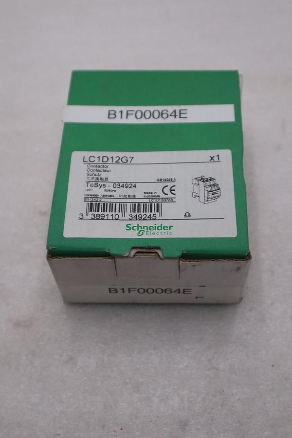 SCHNEIDER LC1D12G7 CONTACTOR STOCK #K-1634A