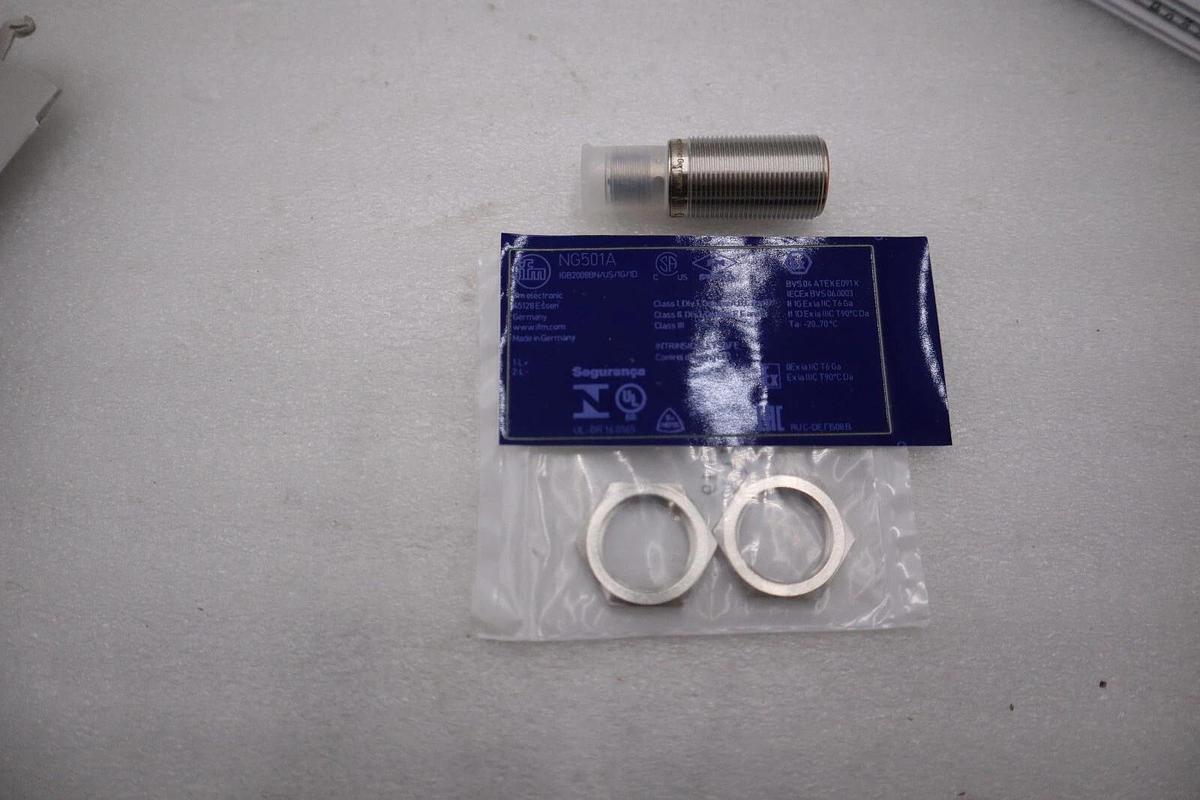 NEW OPEN BOX IFM NG501A Proximity Switch STOCK G872A