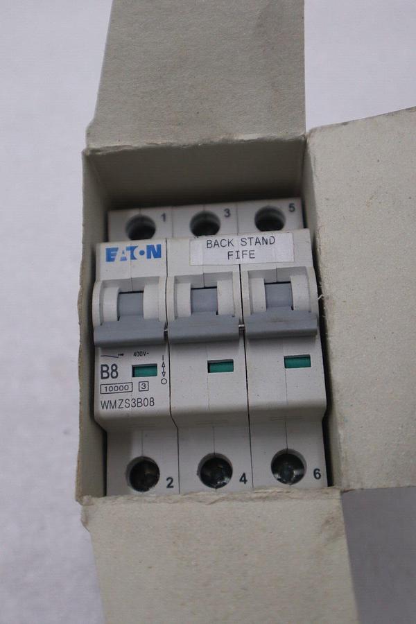 Used EATON WMZS3B15 MINIATURE CIRCUIT BREAKER UL1077 10KA STOCK K-3627