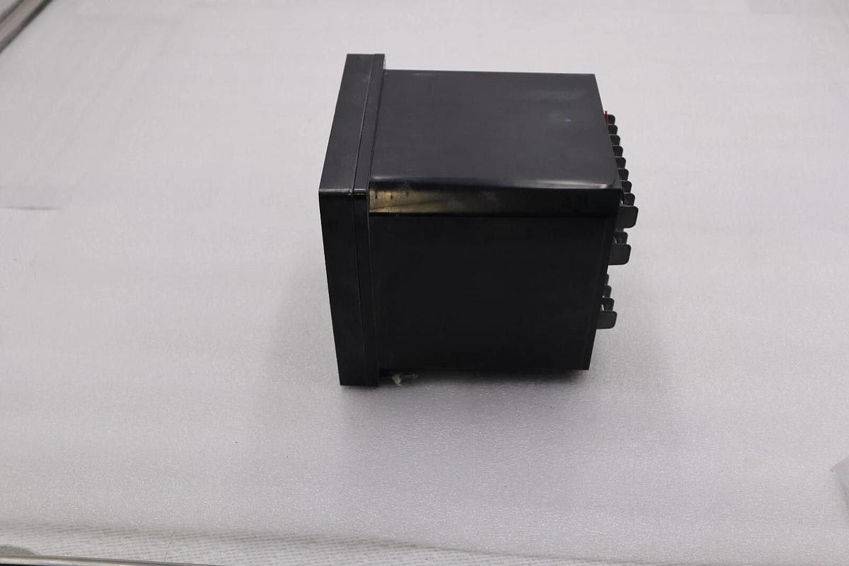 Used ROSEMOUNT ANALYTICAL 2054 CONDUCTIVITY ANALYZER STOCK #2000