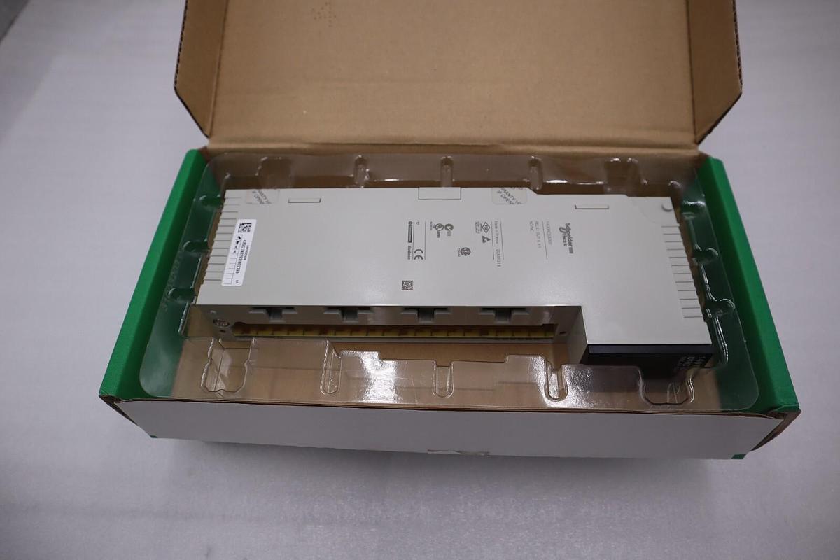 Used SCHNEIDER ELECTRIC 140DRC83000 NEW UNIT (TWO AVAILABLE) STOCK G291