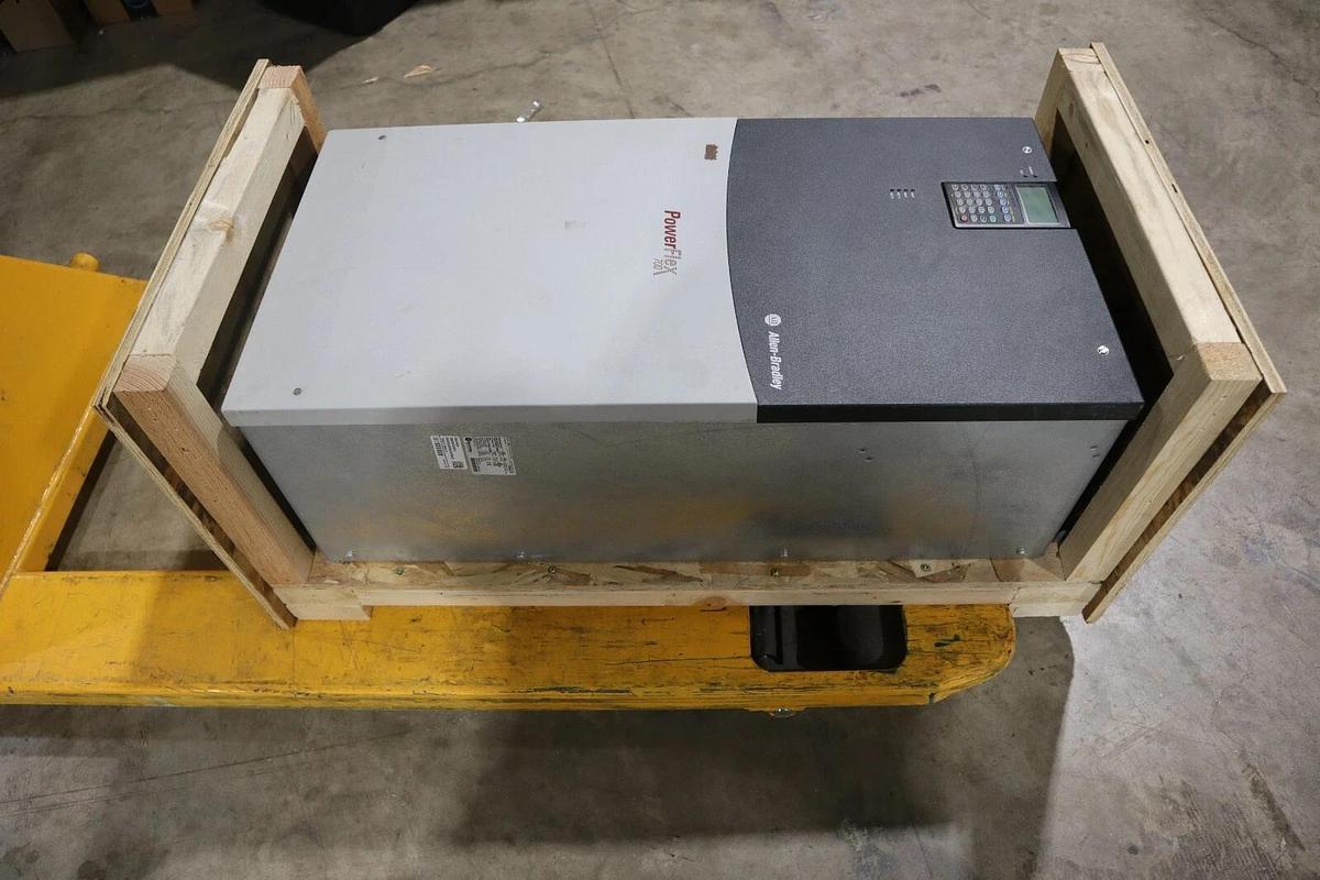 Used 125 HP ALLEN BADLEY 20be125a3annanc0nnad POWERFLEX 700 DRIVE STOCK S-604