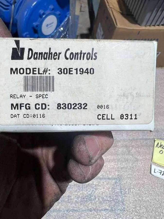 Used NEW DANAHER EAGLE SIGNAL 30E1940 RELAY STK L727CC