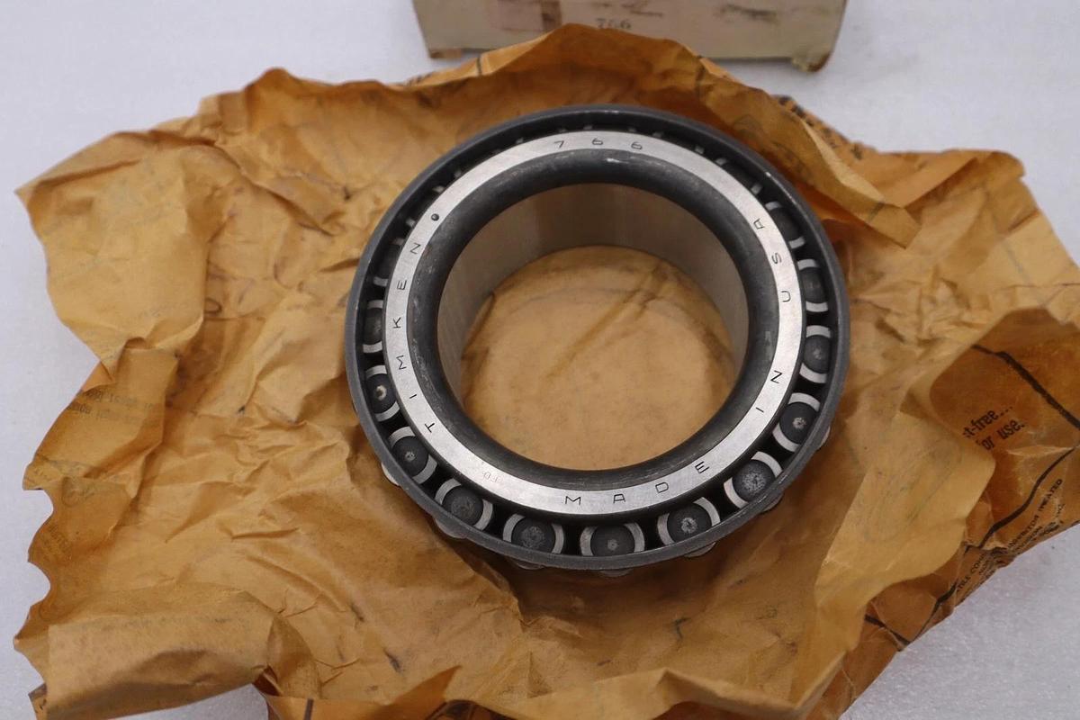 NEW IN BOX TIMKEN ROLLER BEARING 766 STOCK K2990CC