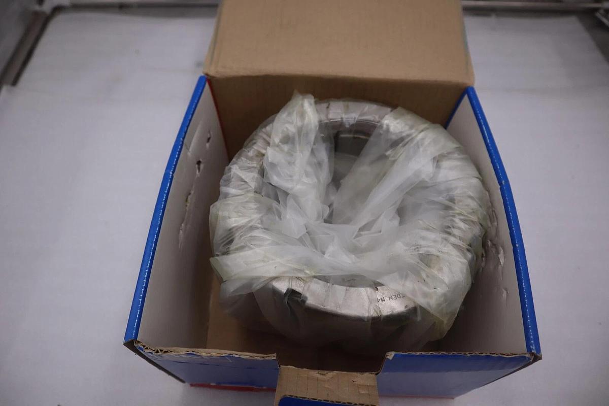 NEW IN BOX SKF HA 2328 ADAPTER SLEEVE ASSEMBLY STOCK 816D