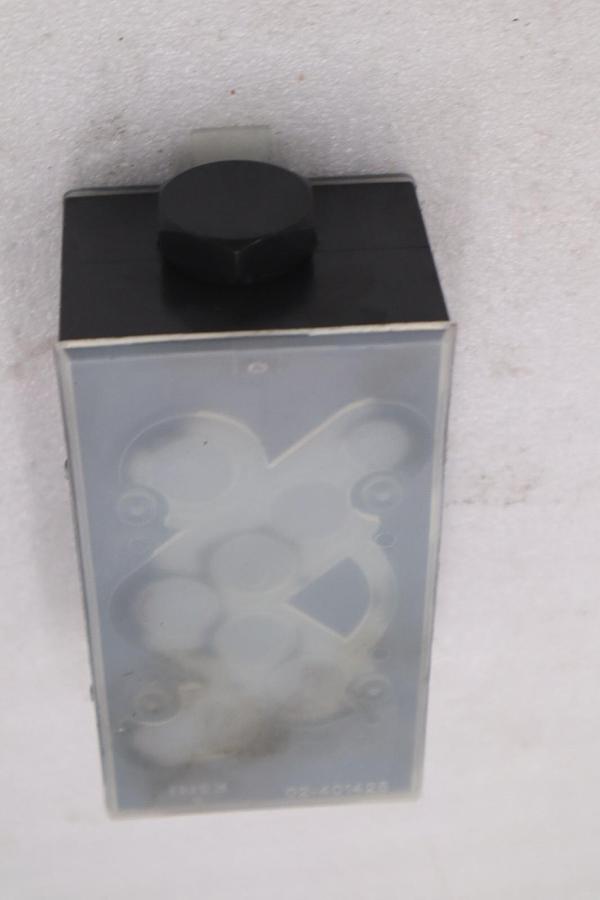 Used BOSCH 9810231438 VALVE STOCK #2056B
