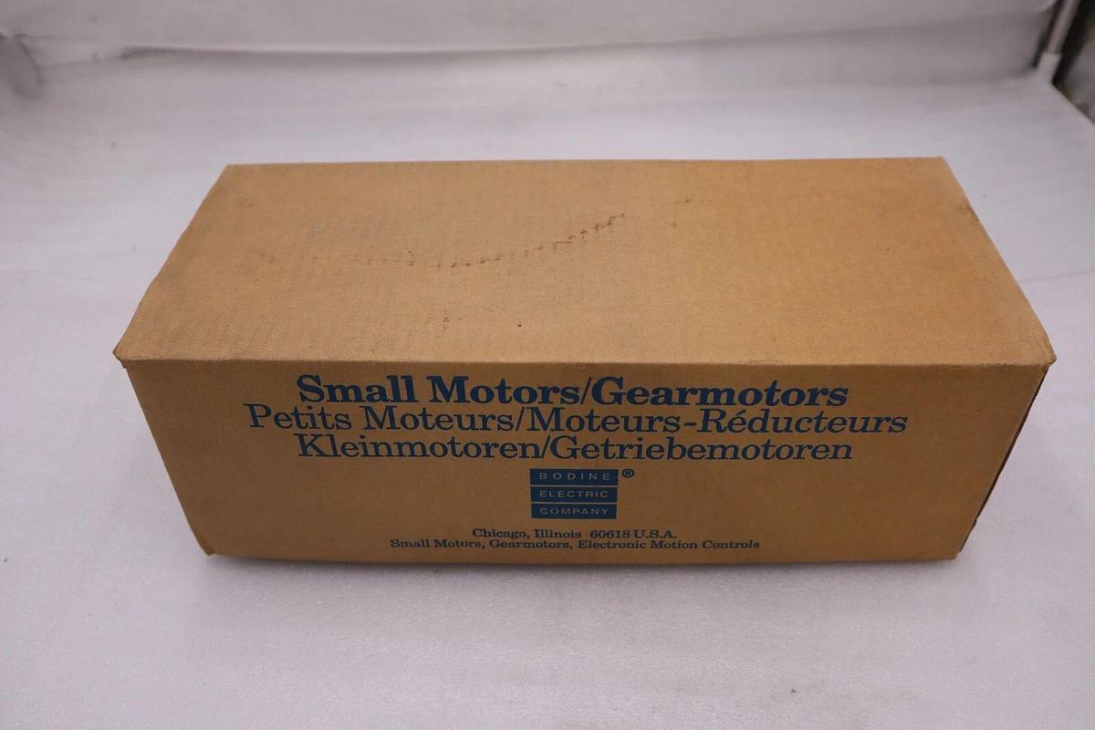 Used Bodine gear motor 42r5bfpp-e2 230V 3PH 1/4HP 10:1 170 RPM NEW UNIT STOCK H431