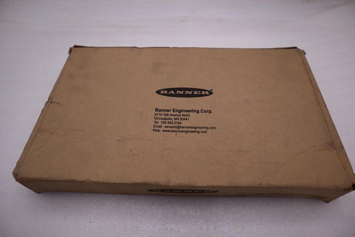 NEW BANNER SM312LVAGMS-38579 5 V DC L/O 12FT STRIPPED 12 IN ON END STOCK H830A