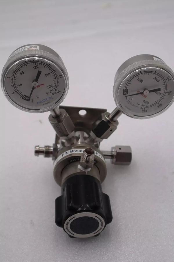 MILLIPORE 01-0152-H 200 PSI BAR PRESSURE GAUGE STOCK #K-1542A