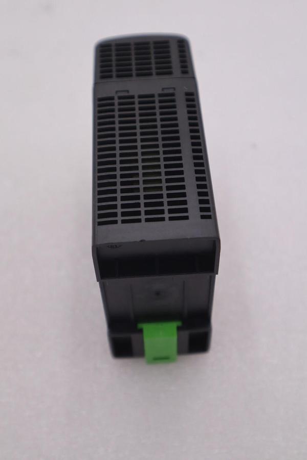 Used MURR ELEKTRONIK MCS-B-2.5-110-240/24 / MCSB2511024024 NEW STOCK K-1646