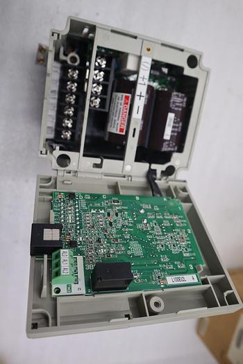 NEW ALLEN BRADLEY 161S-AA04NPU DRIVE 230 VAC WITH PROGRAMMER STOCK 5193