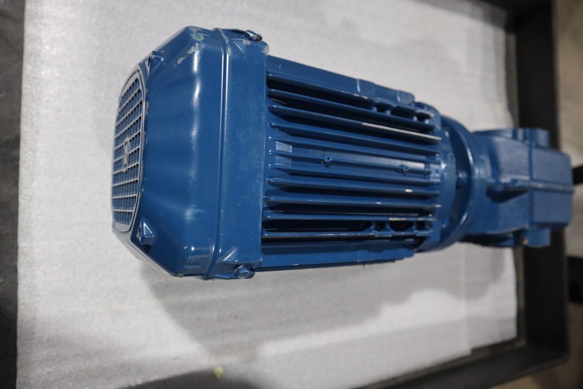 Used New Sew Eurodrive KA47 DRN90L4 / KA47DRN90L4 STOCK HP134